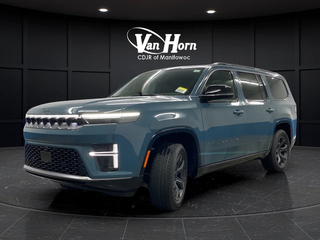 New 2026 Steel Blue Exterior Paint Jeep Limited Altitude image 3