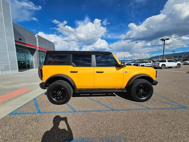 Used 2022 Orange Metallic Ford Wildtrak image 4