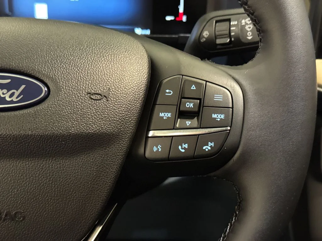 New 2026 Gray Ford Lariat image 39