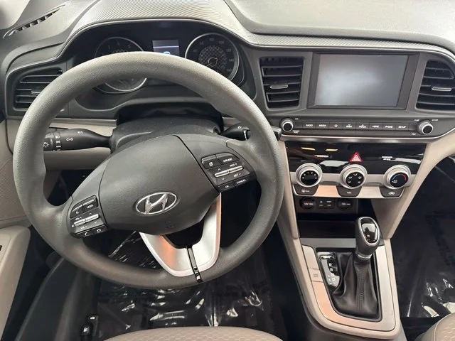 Used 2019 Black Hyundai SEL image 22