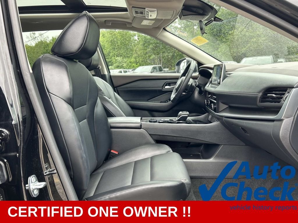 Used 2023 Black Nissan SV image 15