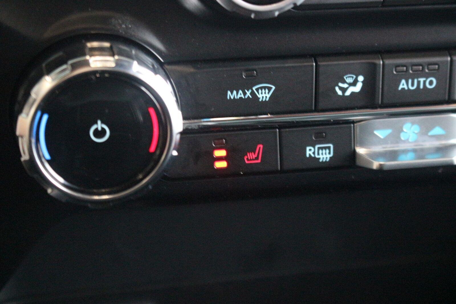 Used 2024 White Ford XLT image 27