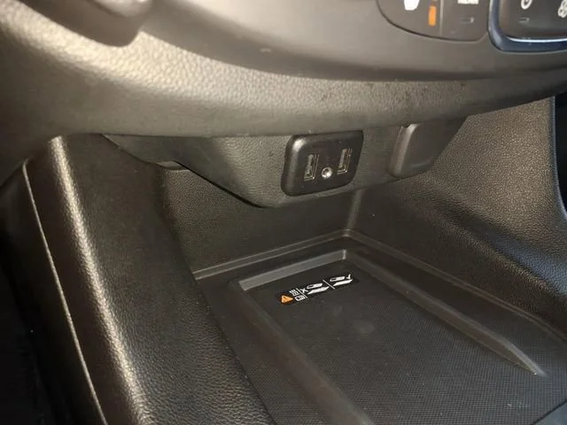 Used 2023 Summit White Chevrolet LT Cloth image 20