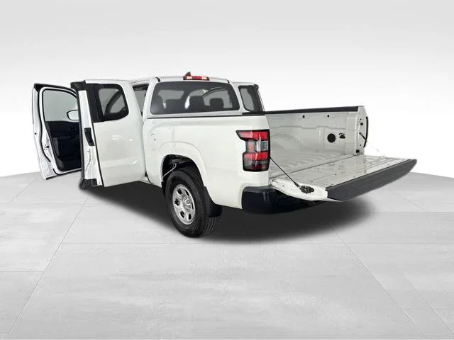 Used 2024 White Nissan S image 18