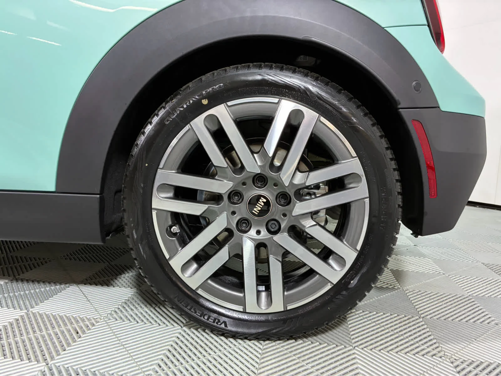 2026 MINI Convertible S - Photo 18