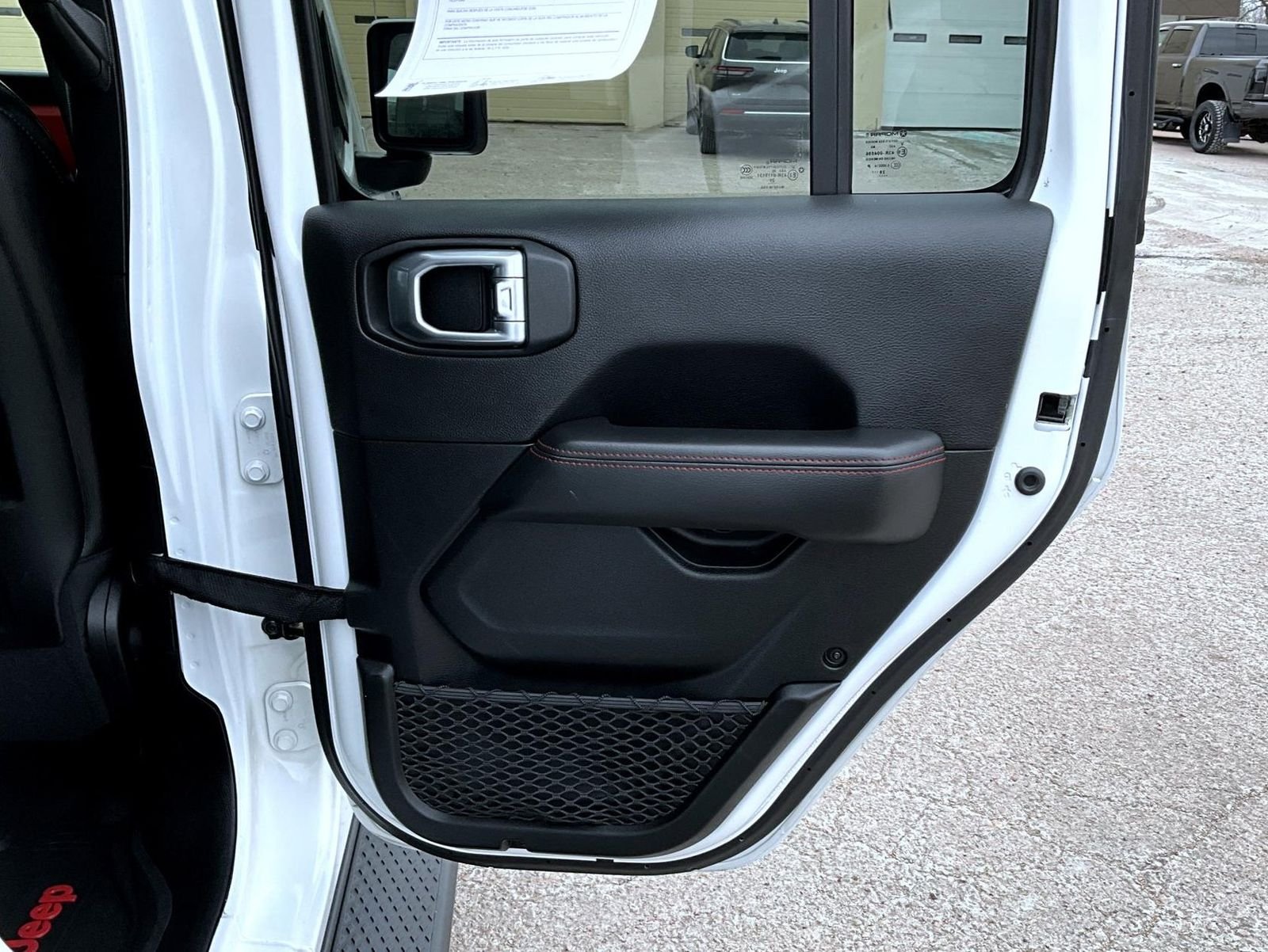 Used 2021 White Jeep Rubicon image 18