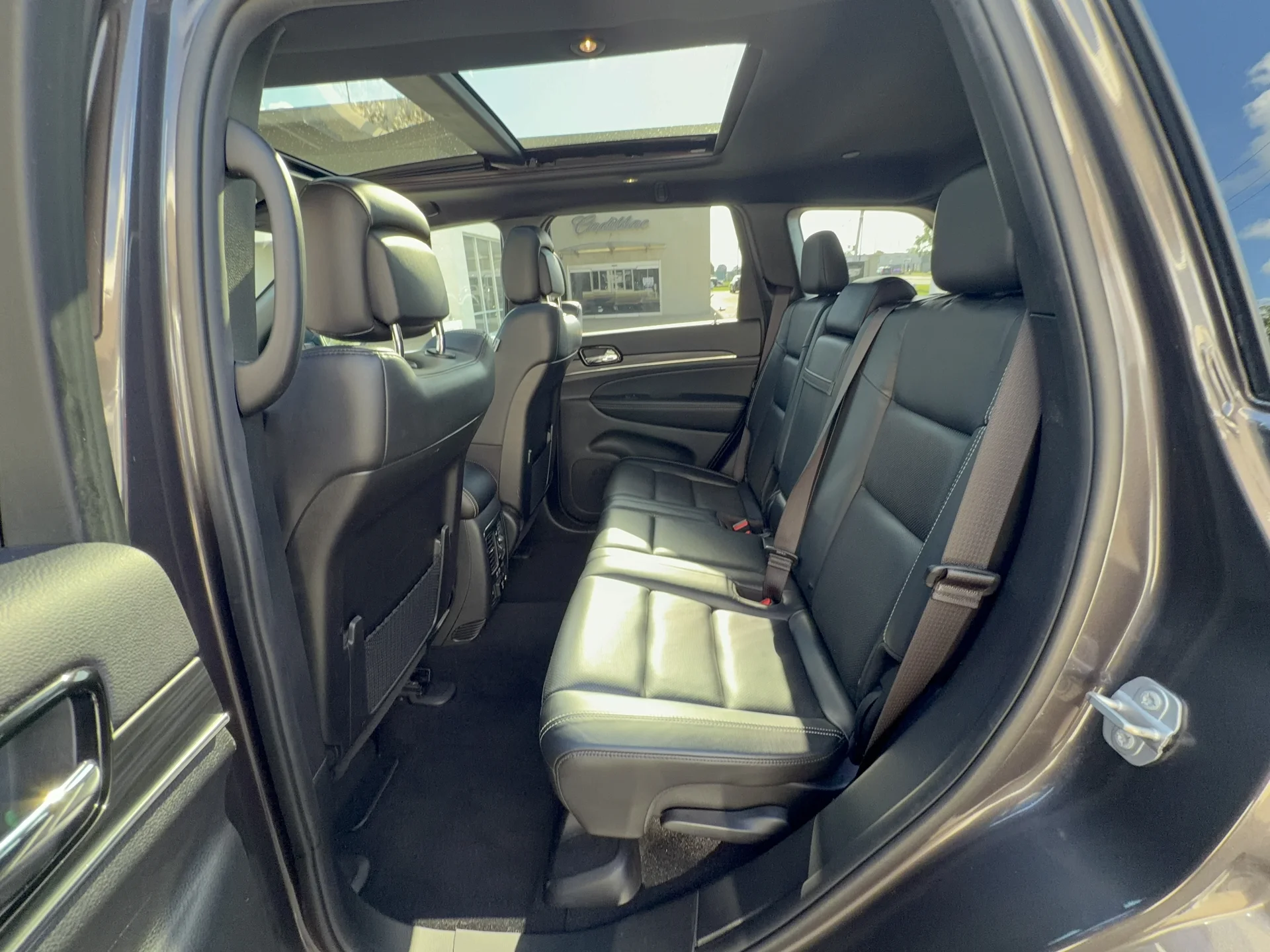 Used 2021 Granite Crystal Metallic Clear Coat Jeep 80th Anniversary Edition image 24