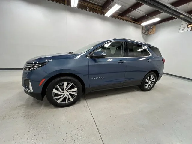 Used 2024 Blue Chevrolet Premier image 5