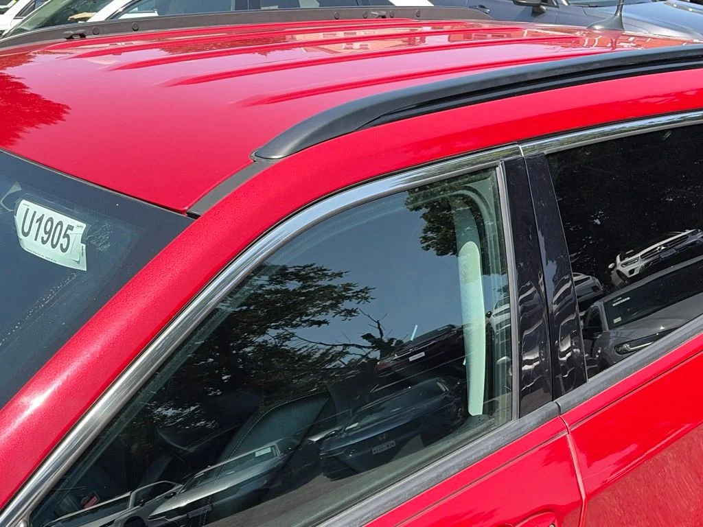 Used 2019 Red Line Jeep Latitude image 21