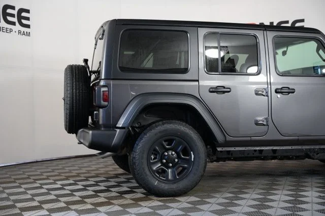 New 2026 Granite Crystal Metallic Clear-Coat Exterior Paint Jeep Sport image 38
