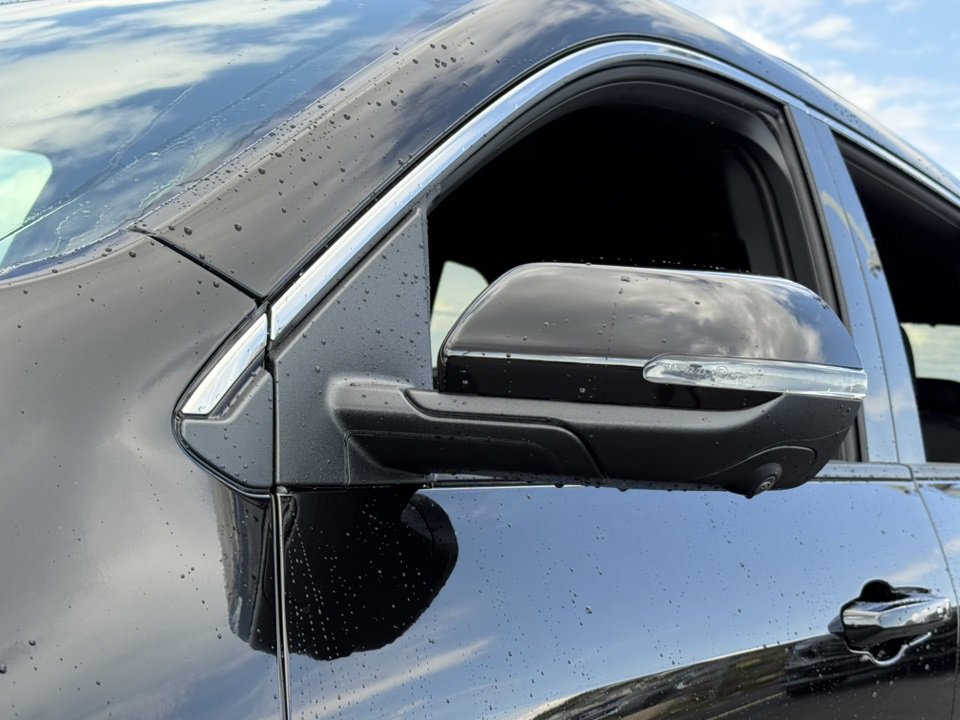 2026 GMC ACADIA - Image 11