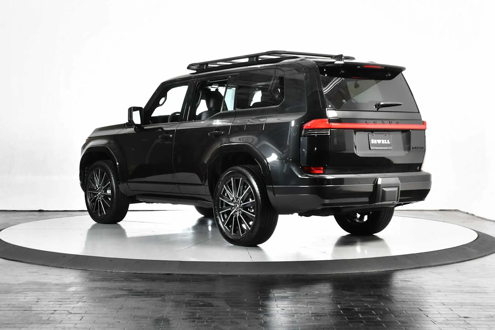 Certified Used 2026 CAVIAR Lexus Luxury+ image 3