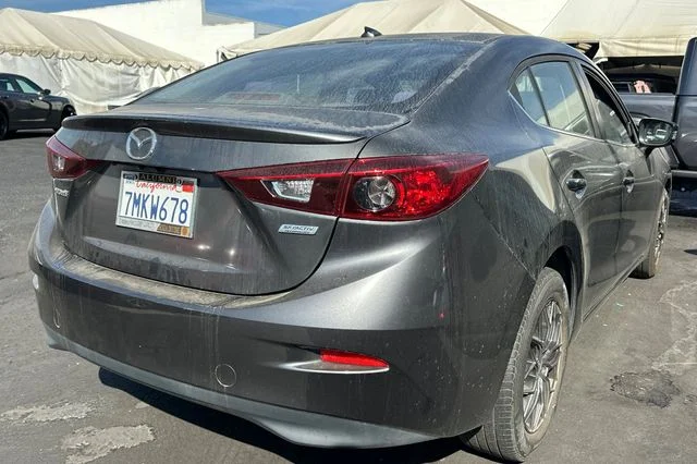 Used 2016 Meteor Gray Mica Mazda i Touring image 5