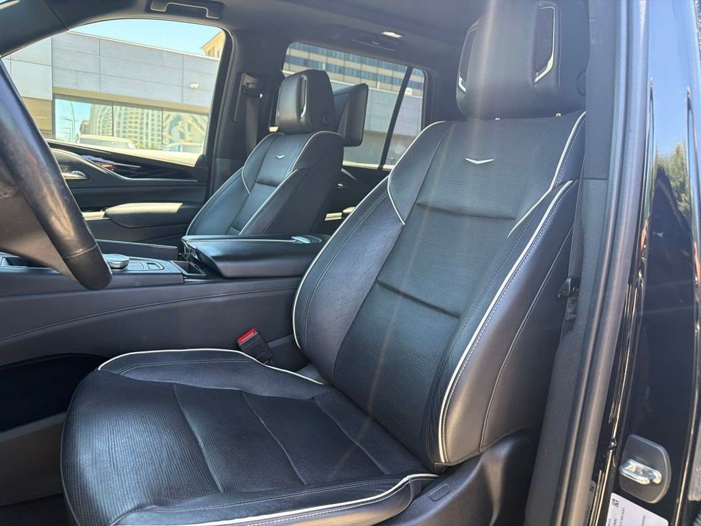 Used 2021 Black Raven Cadillac Sport image 12