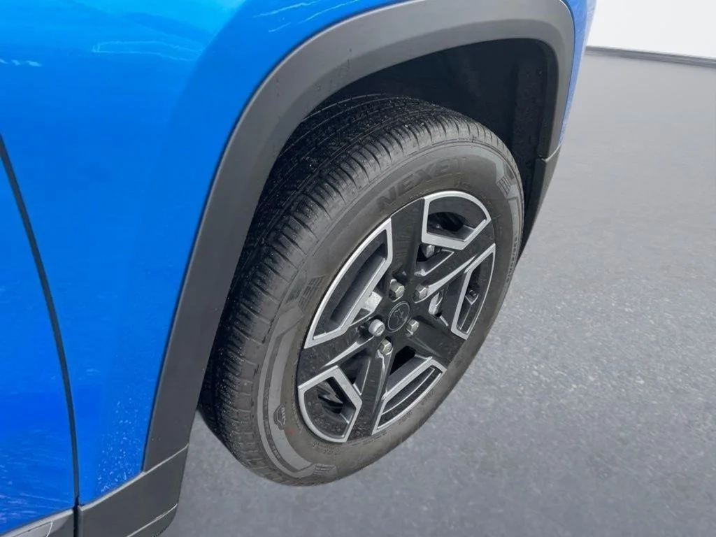 New 2026 Hydro Blue Pearlcoat Jeep Laredo image 12
