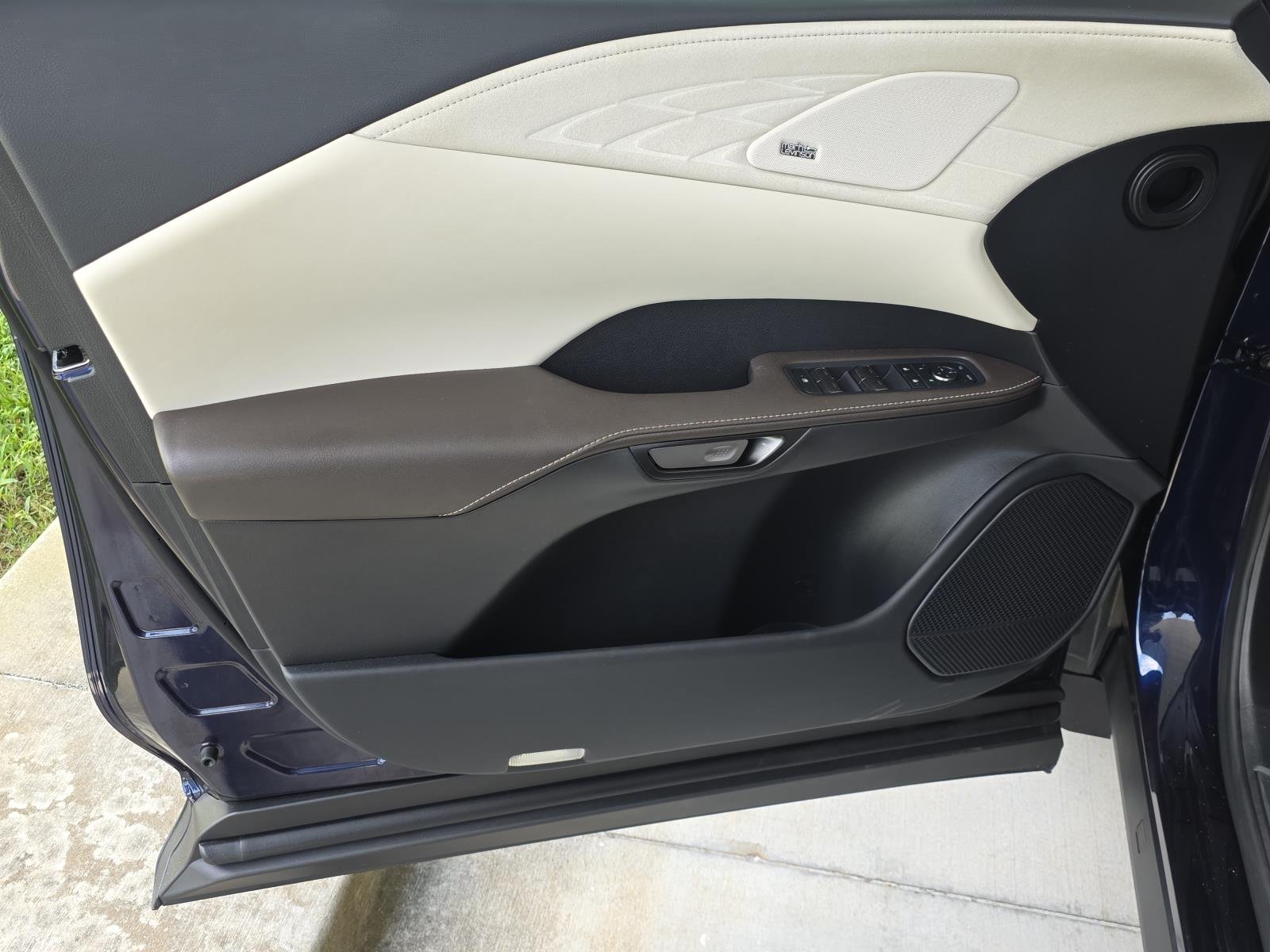 2024 Lexus RX 350 - Photo 36