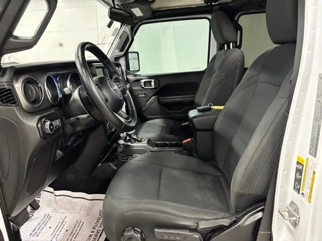 Used 2021 White Jeep Unlimited Sport S image 11