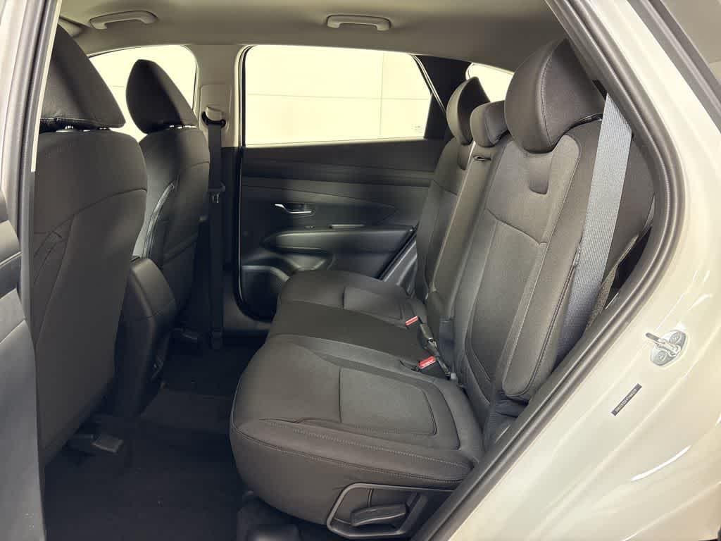 New 2026 Serenity White Pearl Hyundai SE FWD image 18