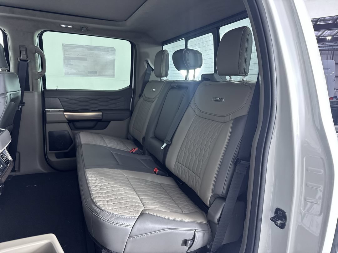 New 2027 Star White Metallic Tri-Coat Ford Platinum image 22