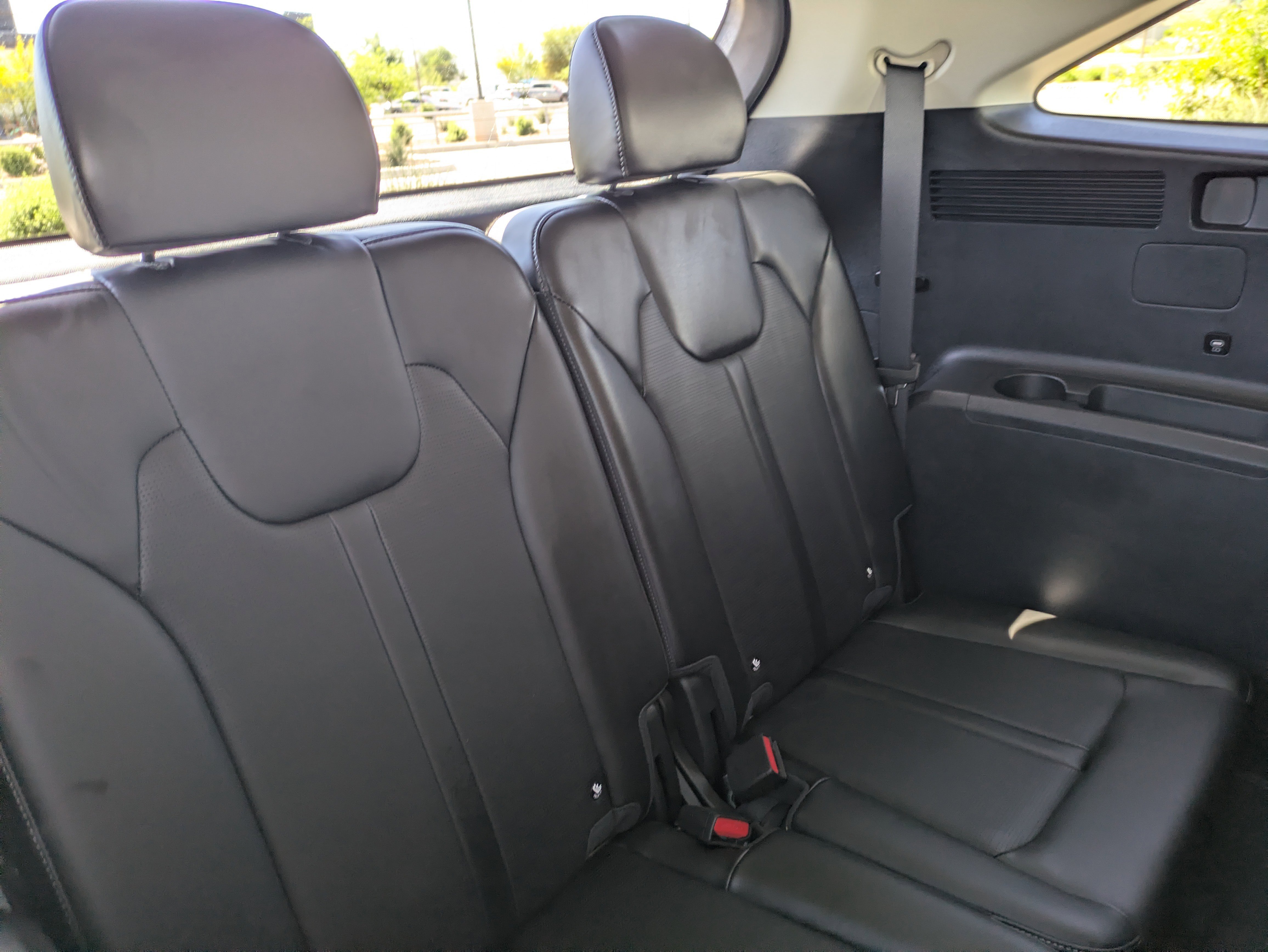 2025 Kia Sorento S - Photo 15