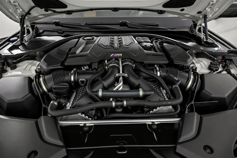 Used 2021 Alpine White BMW COMPETITION image 12