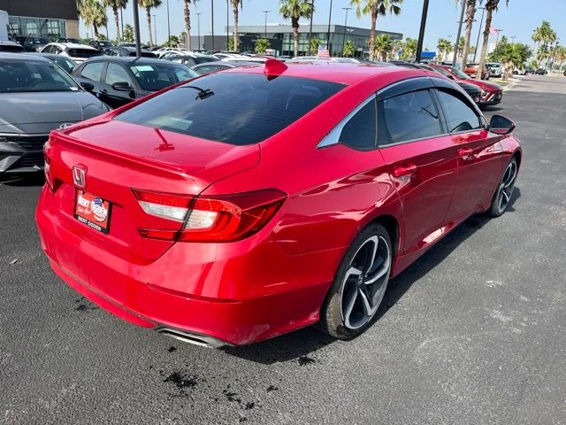 Used 2019  Honda Sport image 4