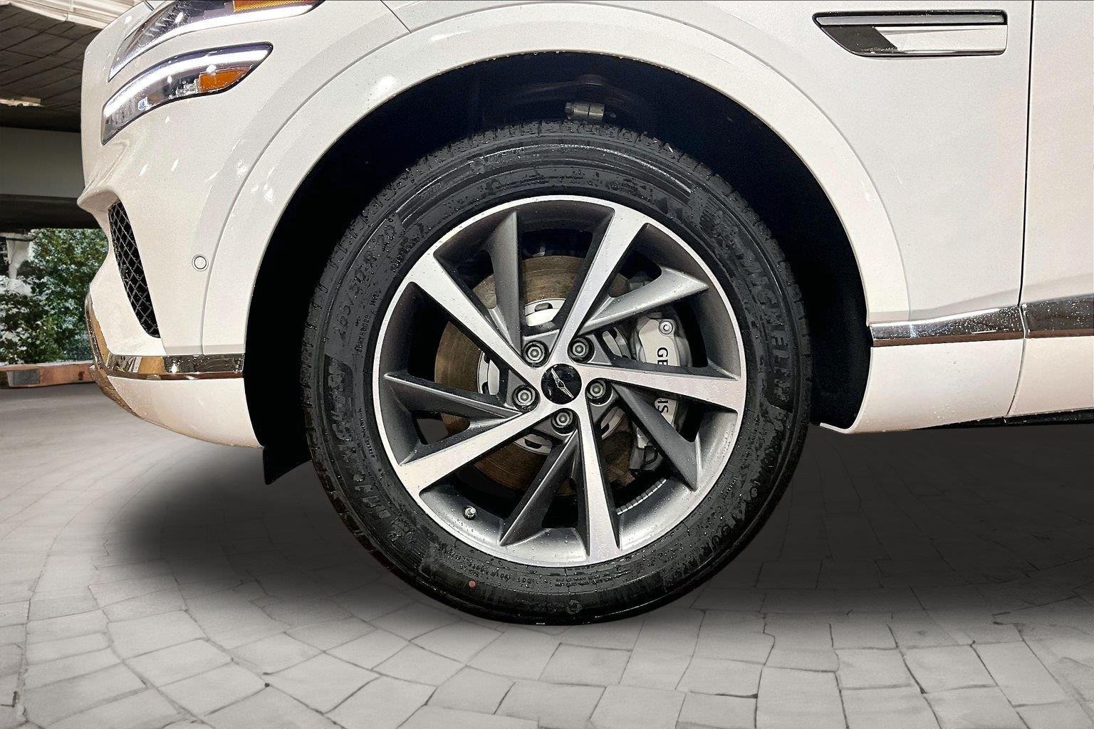 New 2026 Uyuni White Genesis 2.5T ADVANCED image 15