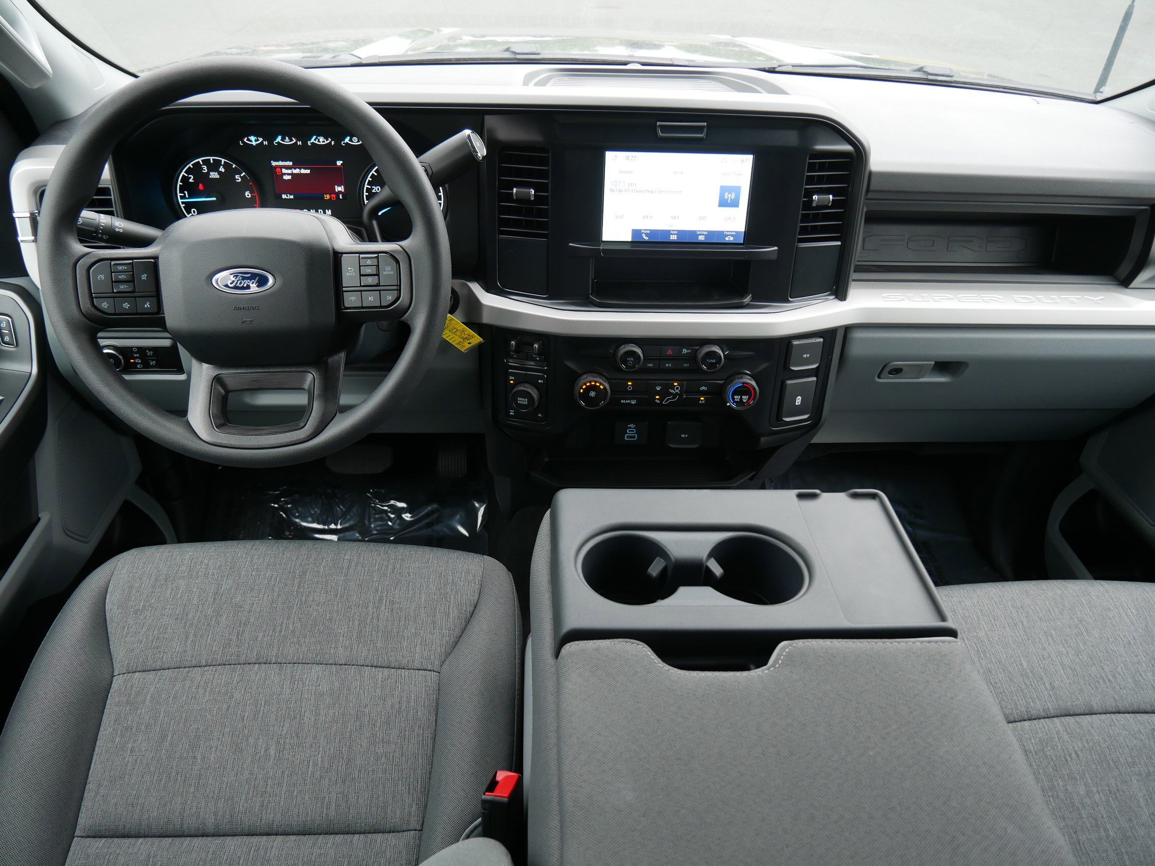 2026 Ford F-350 Super Duty XL - Photo 10