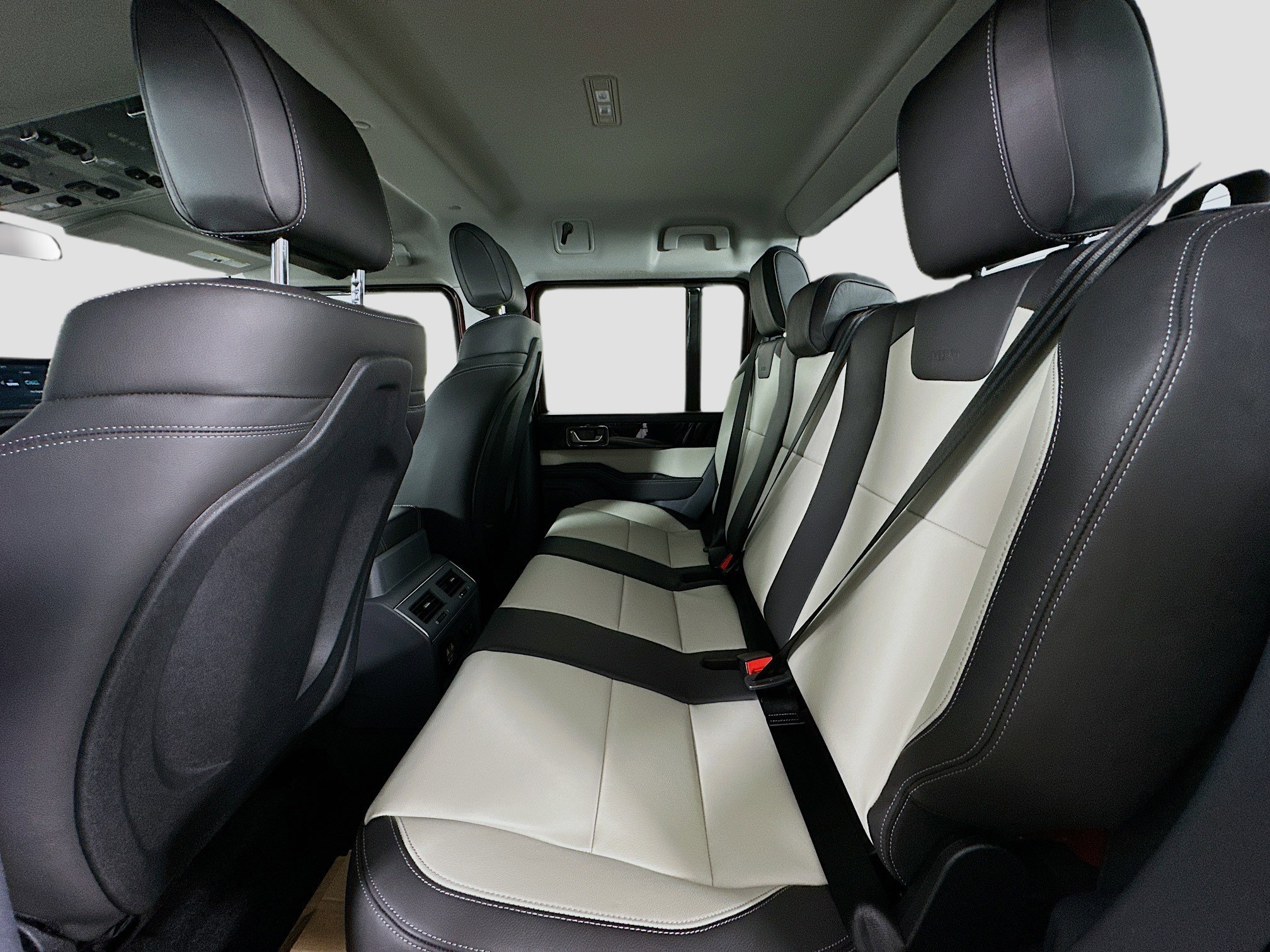 2025 INEOS Grenadier - Photo 38