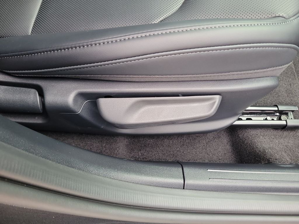 New 2026 Gray Kia EX image 9