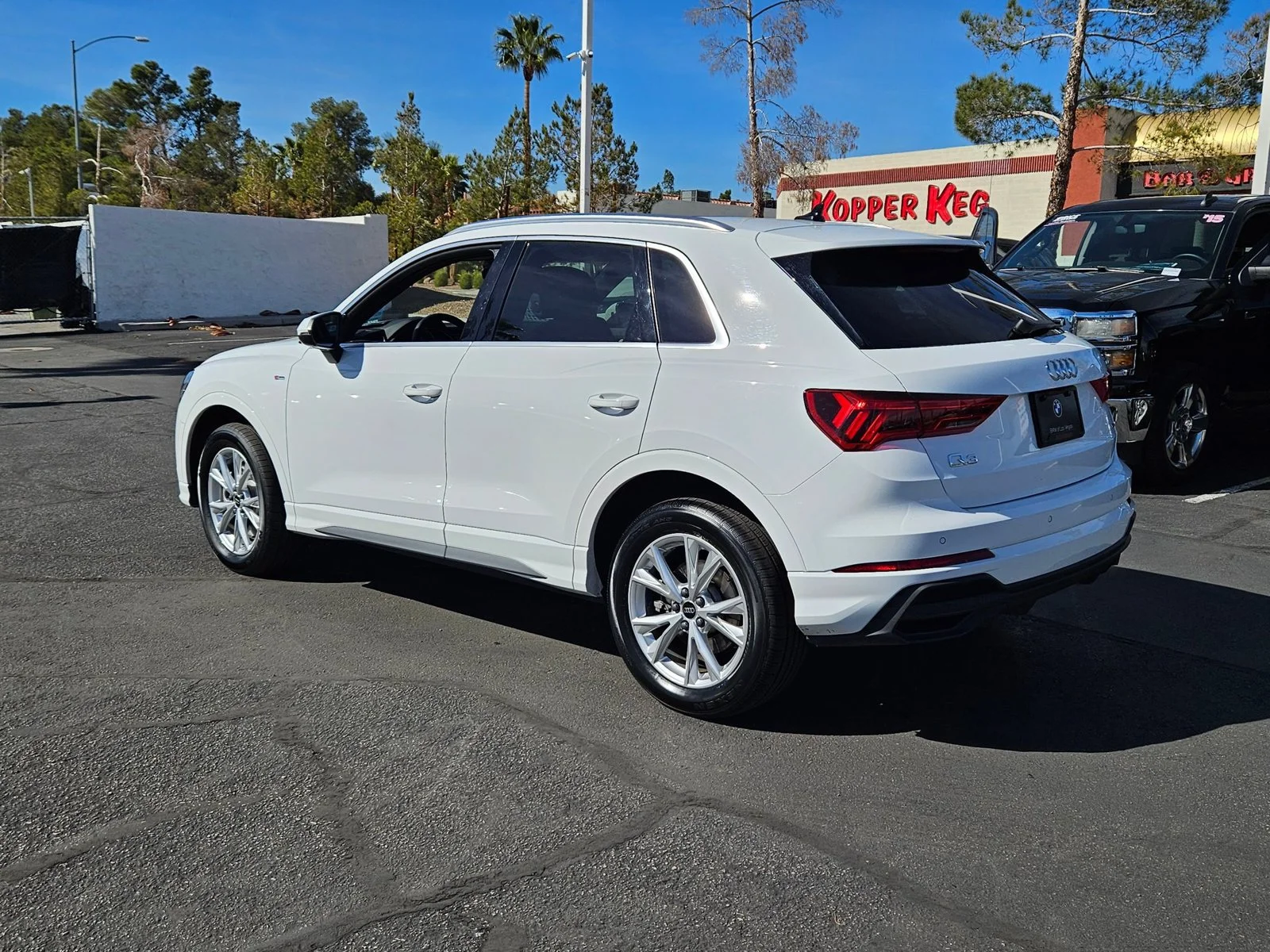 Used 2025 Glacier White Metallic Audi S line Premium image 8