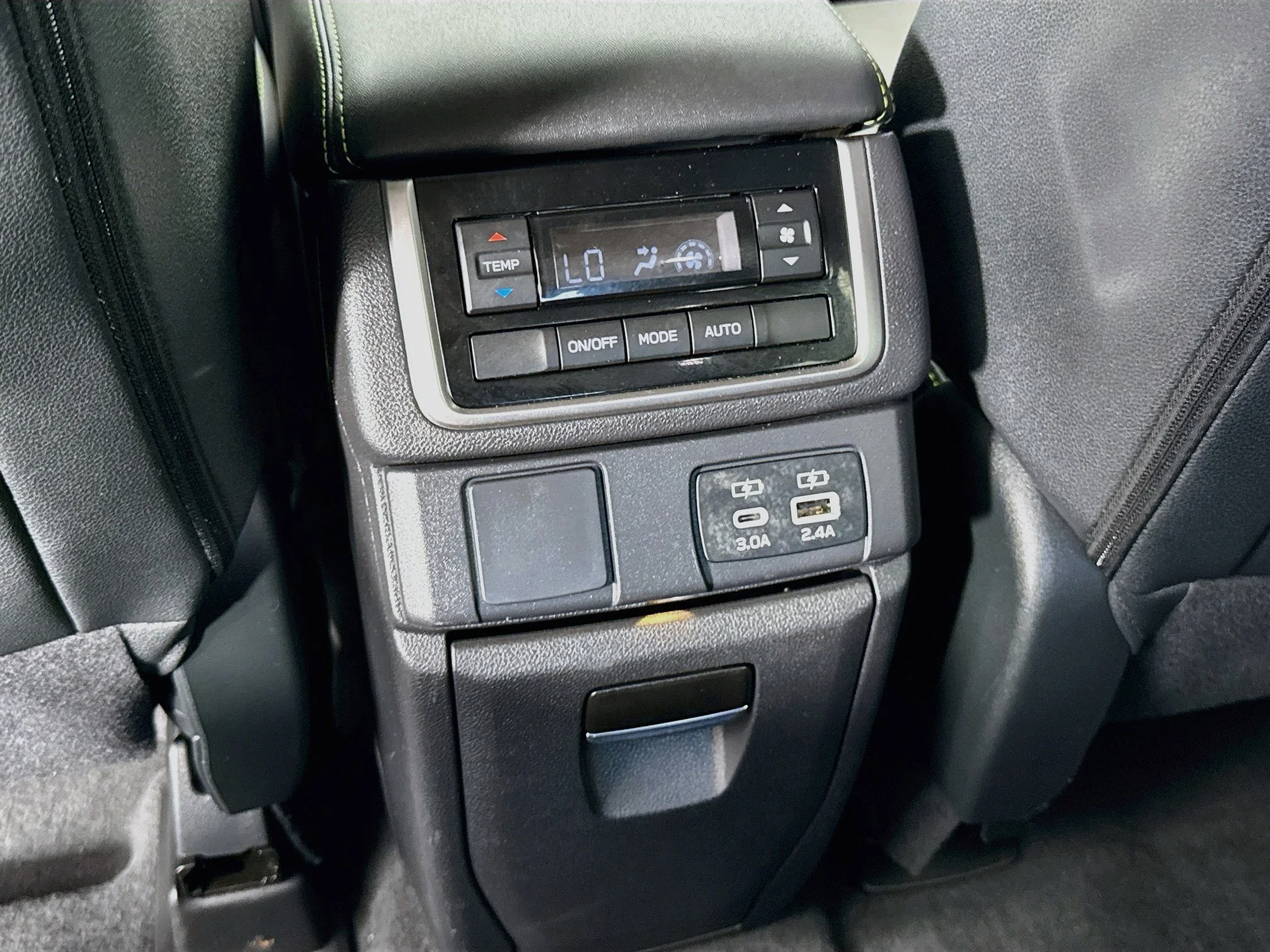 Used 2025 Gray Subaru Onyx Edition image 25