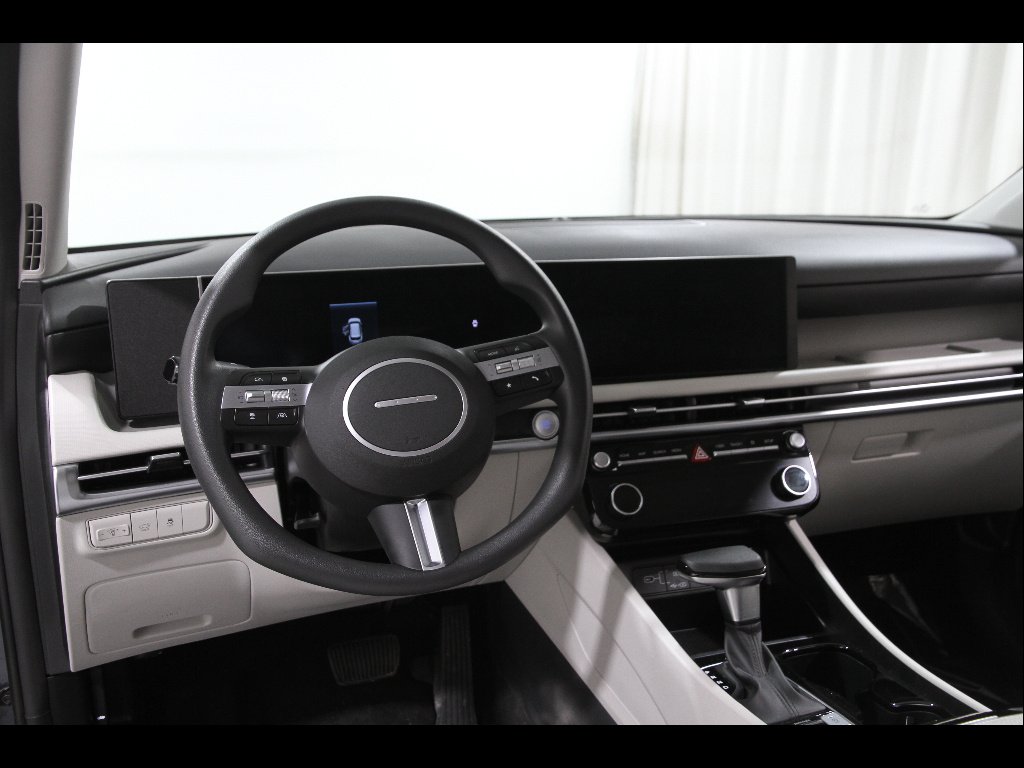Used 2026 Atlantis Blue Hyundai SEL image 6