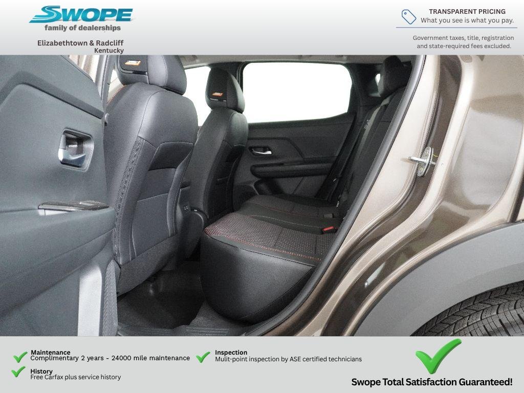 New 2026 Canyon Bronze Metallic Nissan SR image 12
