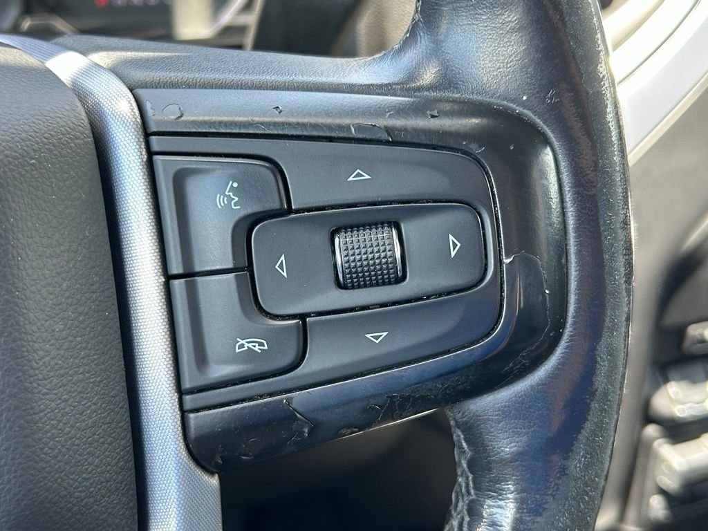 Used 2021 Gray GMC SLT image 21