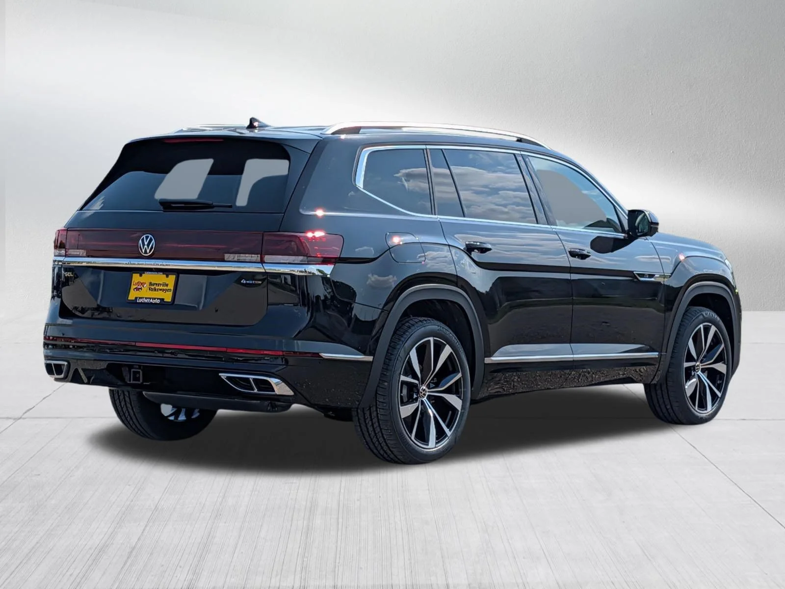 New 2026 Deep Black Pearl Volkswagen 2.0T SEL Premium R-Line image 6