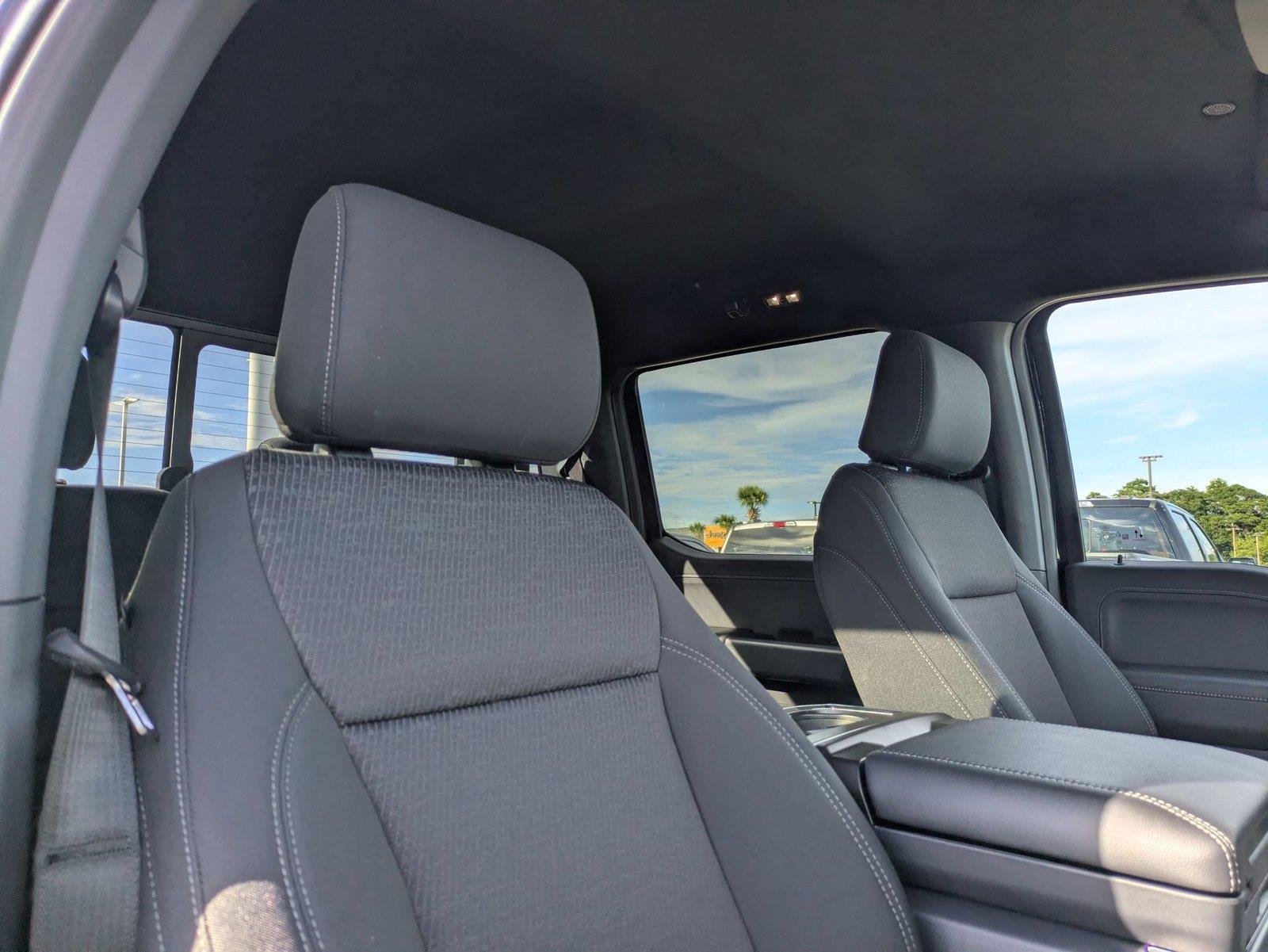 New 2026 Antimatter Blue Metallic Ford XLT image 34