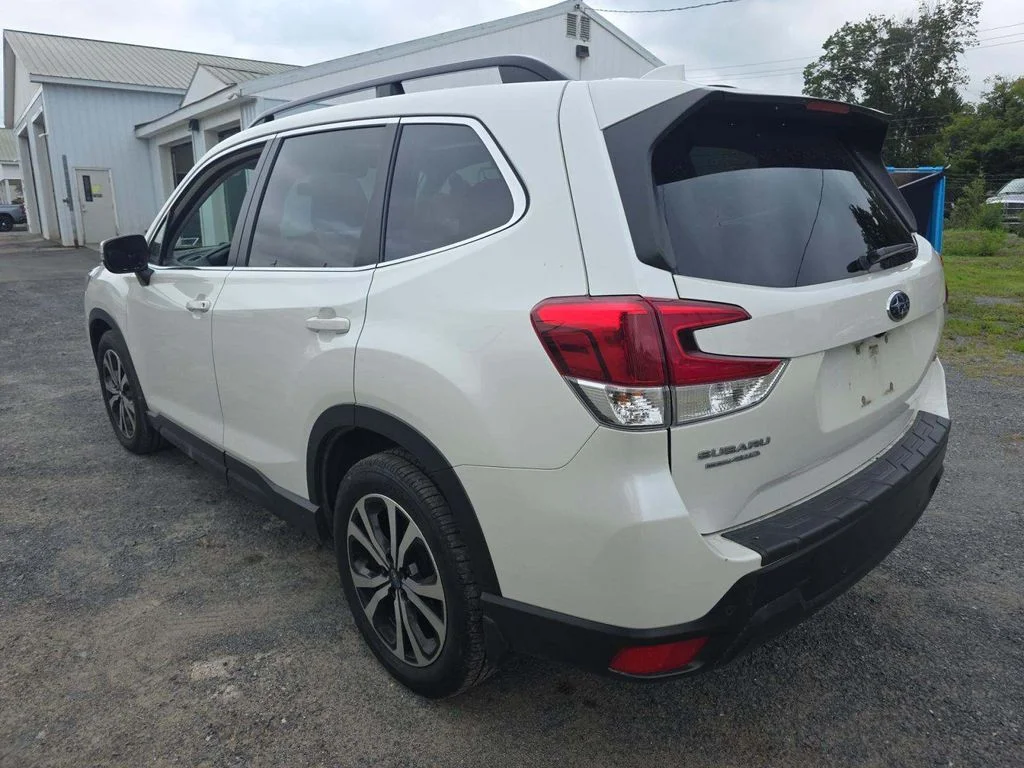 Used 2019 White Subaru Limited image 8