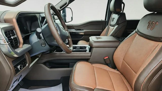 New 2026 Star White Metallic Tri-Coat Ford F-350® King Ranch® image 36