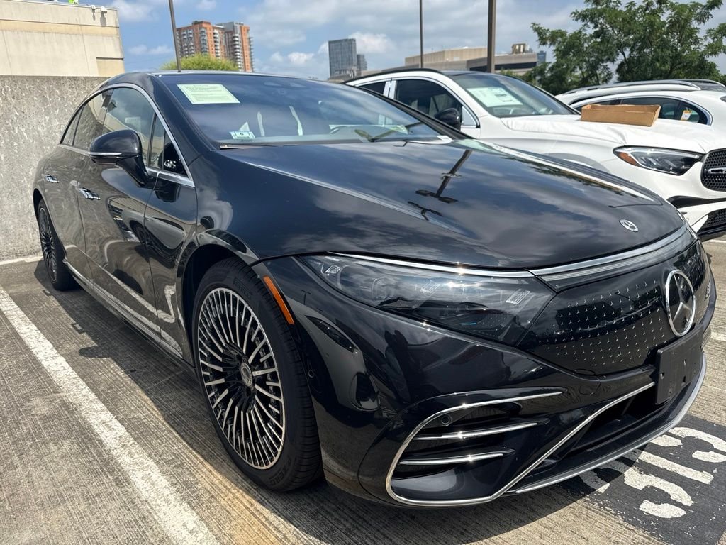 Used 2023 Obsidian Black Metallic Mercedes-Benz 580 image 2