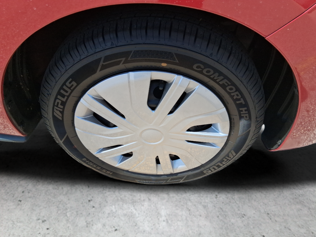 Used 2022 Red Mitsubishi ES image 9