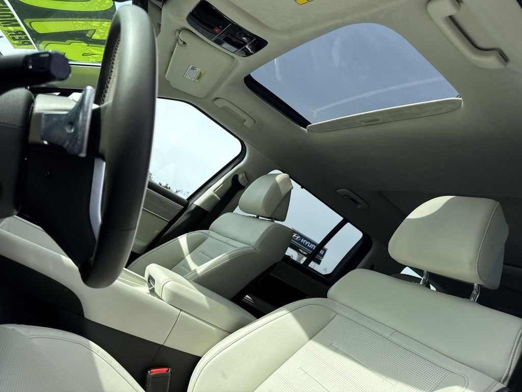 Used 2024 Green Hyundai Calligraphy image 33
