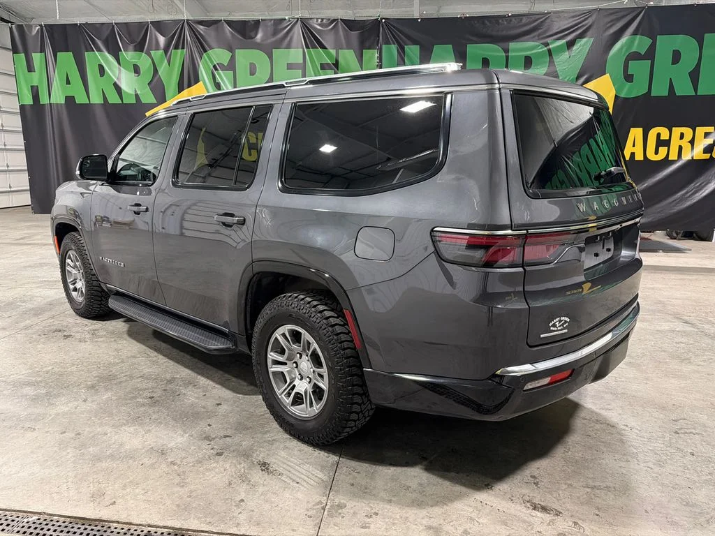 Certified Used 2023 Baltic Gray Metallic Clearcoat Jeep Series I image 6