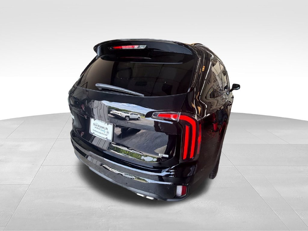 Used 2025 Black Kia SX-Prestige X-Pro image 5