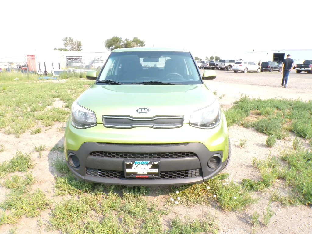 Used 2017 Alien II Kia Base image 1