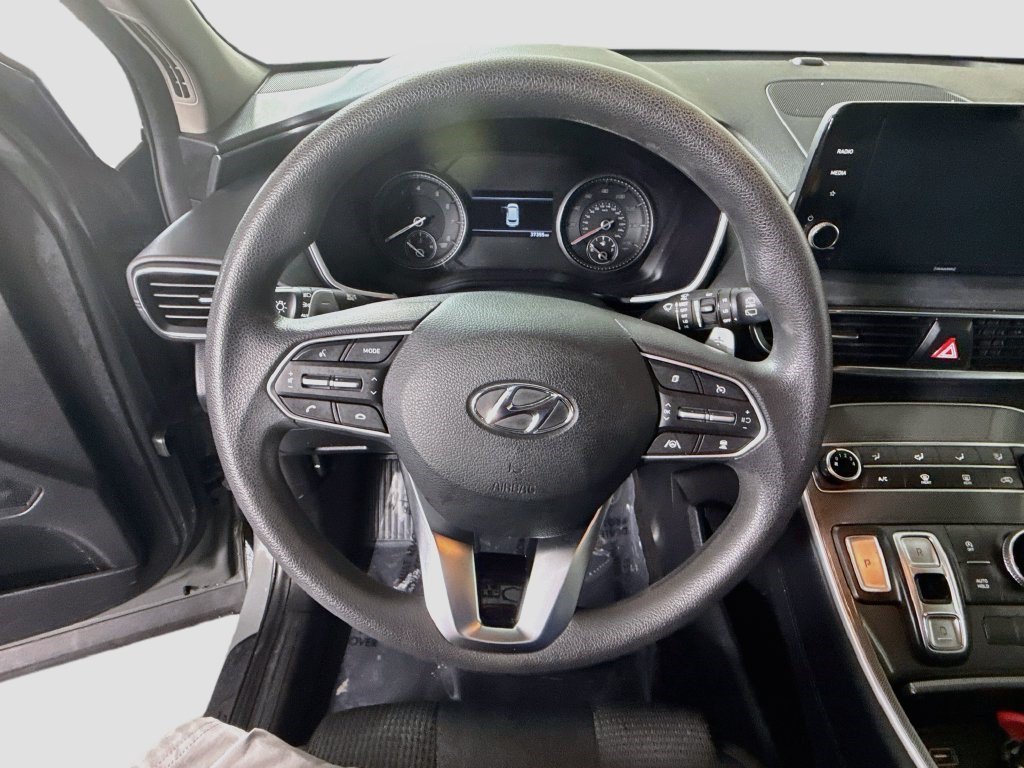 Used 2022 Hampton Gray Hyundai SEL image 9