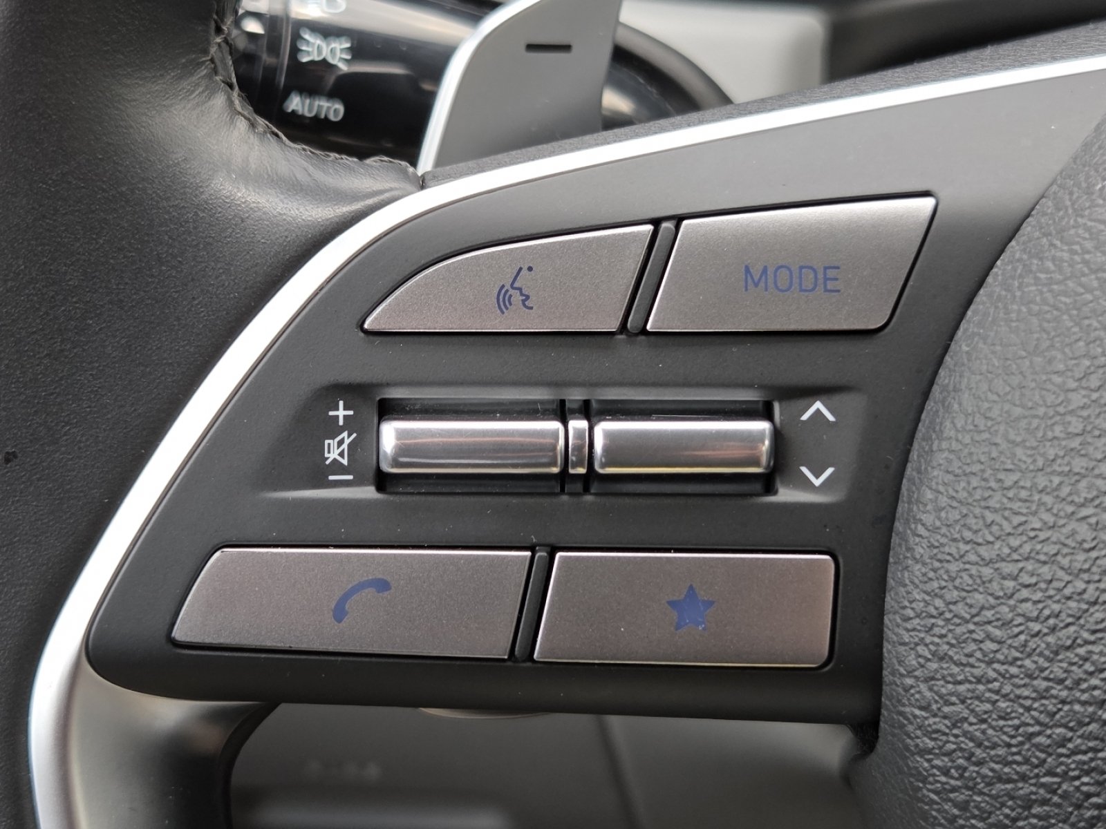 Used 2024 Moonlight Hyundai SEL image 10