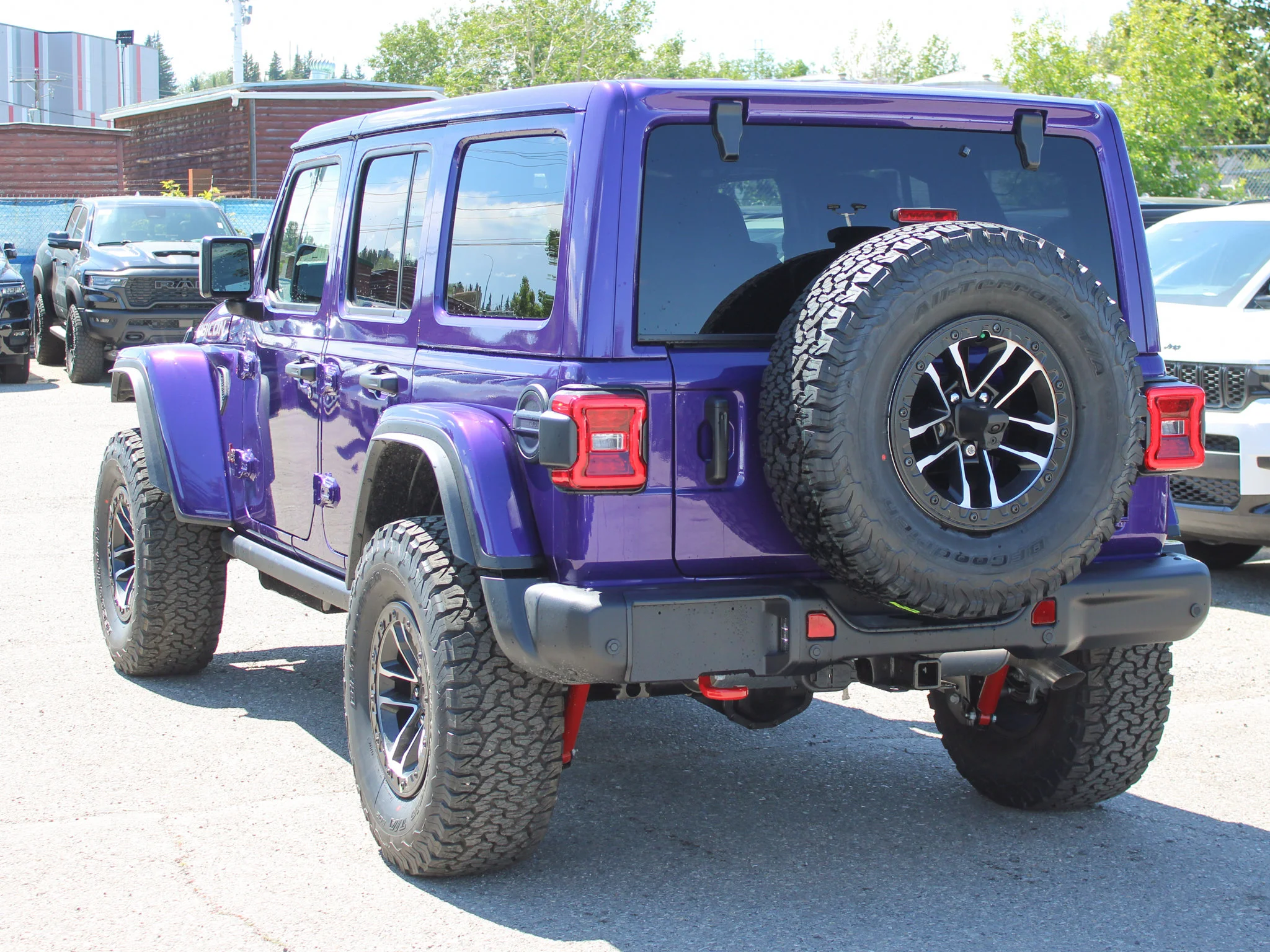 New 2026 reign Jeep Rubicon X* image 3