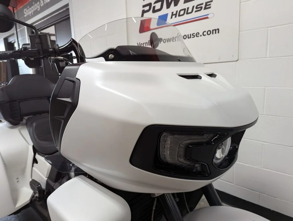Used 2020 GHOST WHITE Indian Motorcycle Dark Horse White Smoke image 3