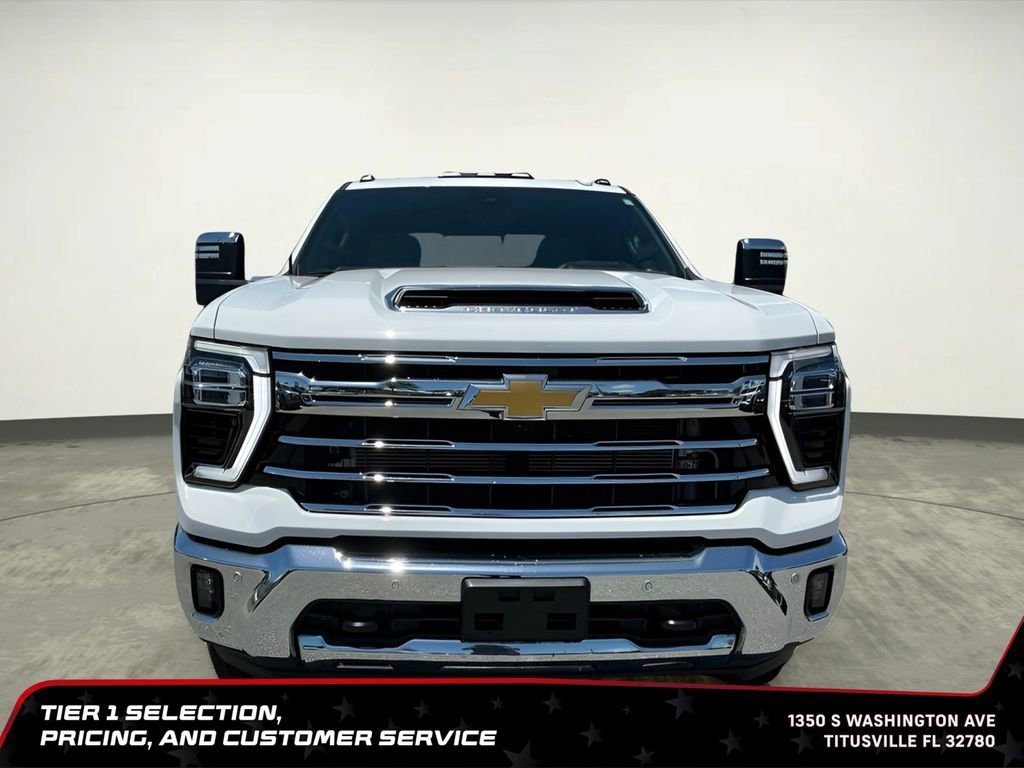 2025 Chevrolet Silverado 3500HD LTZ - Photo 11